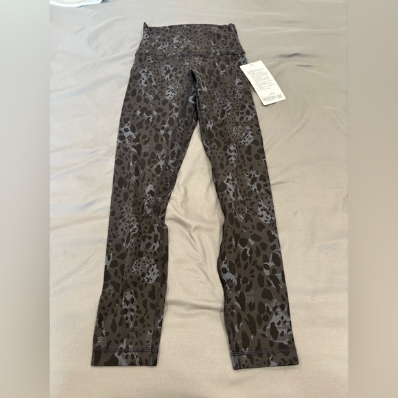 Align 25 cheetah camo - Picture 2 of 3